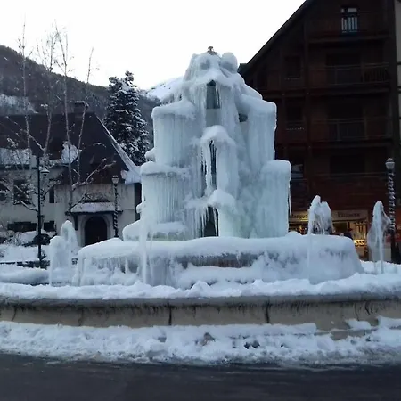 Studio St Lary Proche Du Centre, Au Calme Avec Vue Montagne Saint-Lary-Soulan Exterior photo